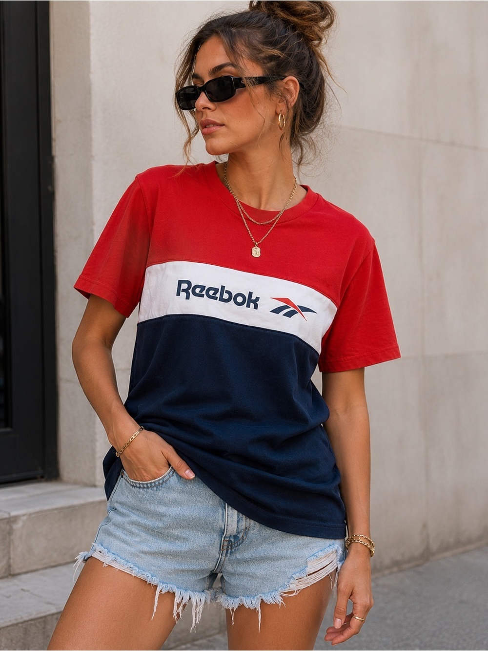 Reebok Colorblock Logo T-Shirt Red White Navy Retro Athletic Tee Medium